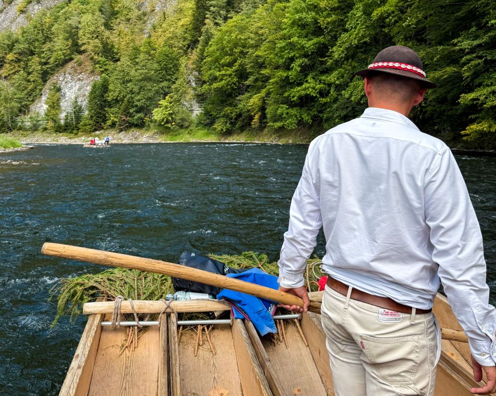 Spływ Dunajcem tratwą flisacką przez Przełom Dunajca w Pieninach
