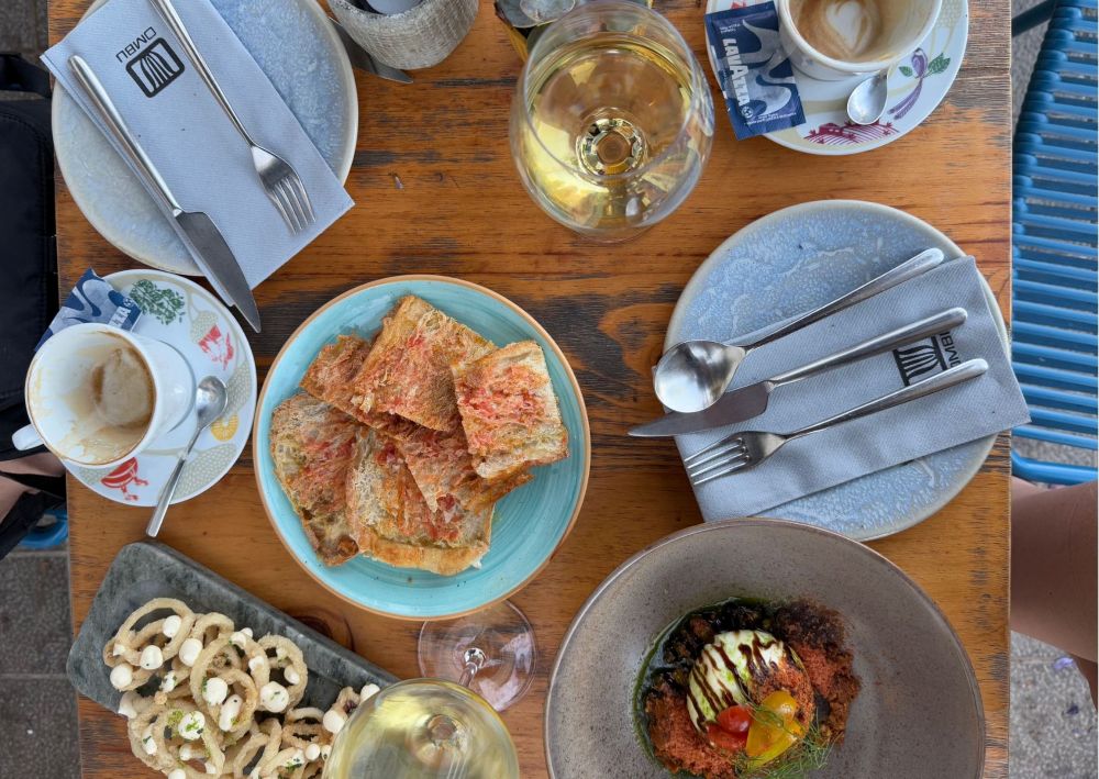 Tapas i wino - konieczne do uwzględnienia w Majorka plan zwiedzania
